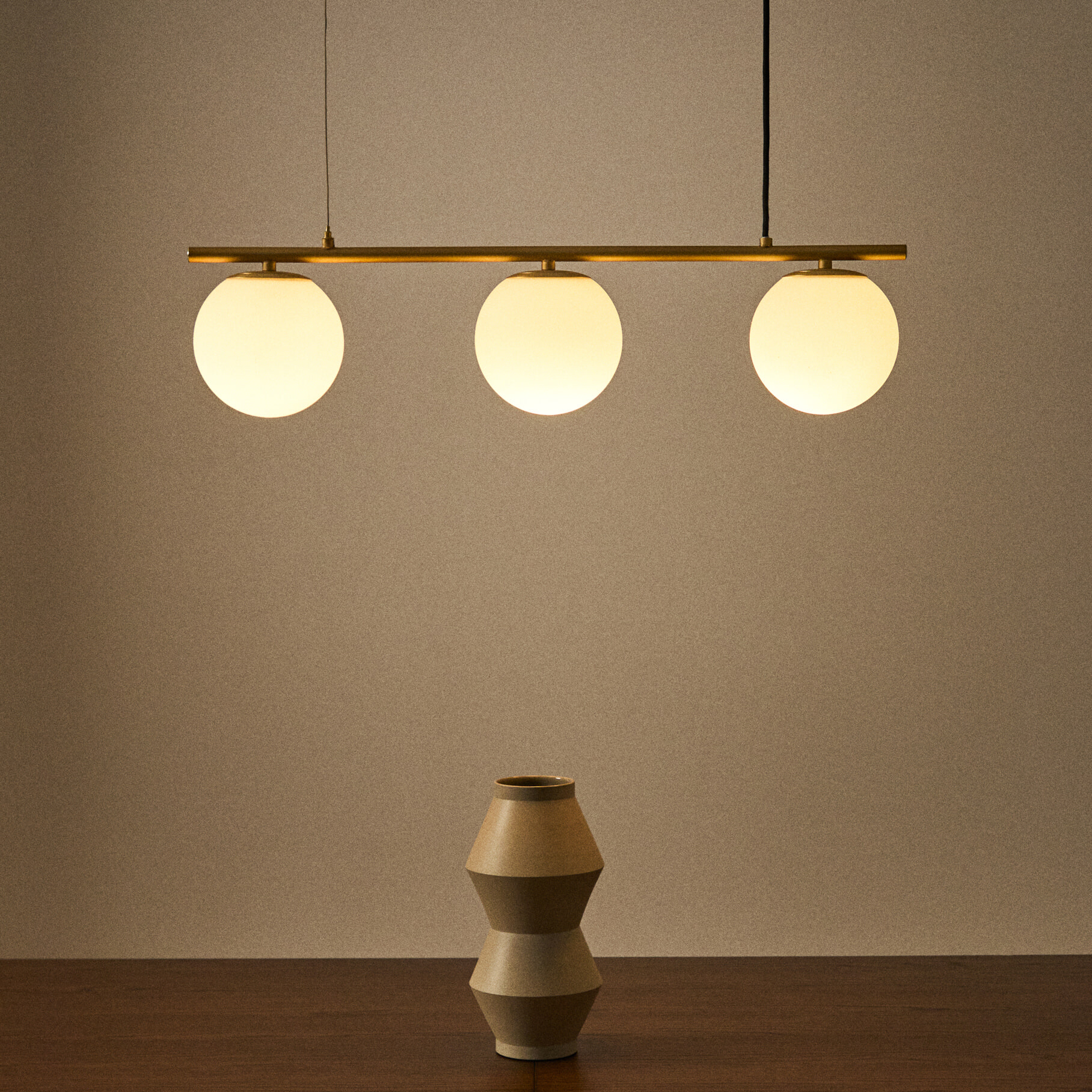 Kave Home Hanglamp Brisia Glas en messing - Wit