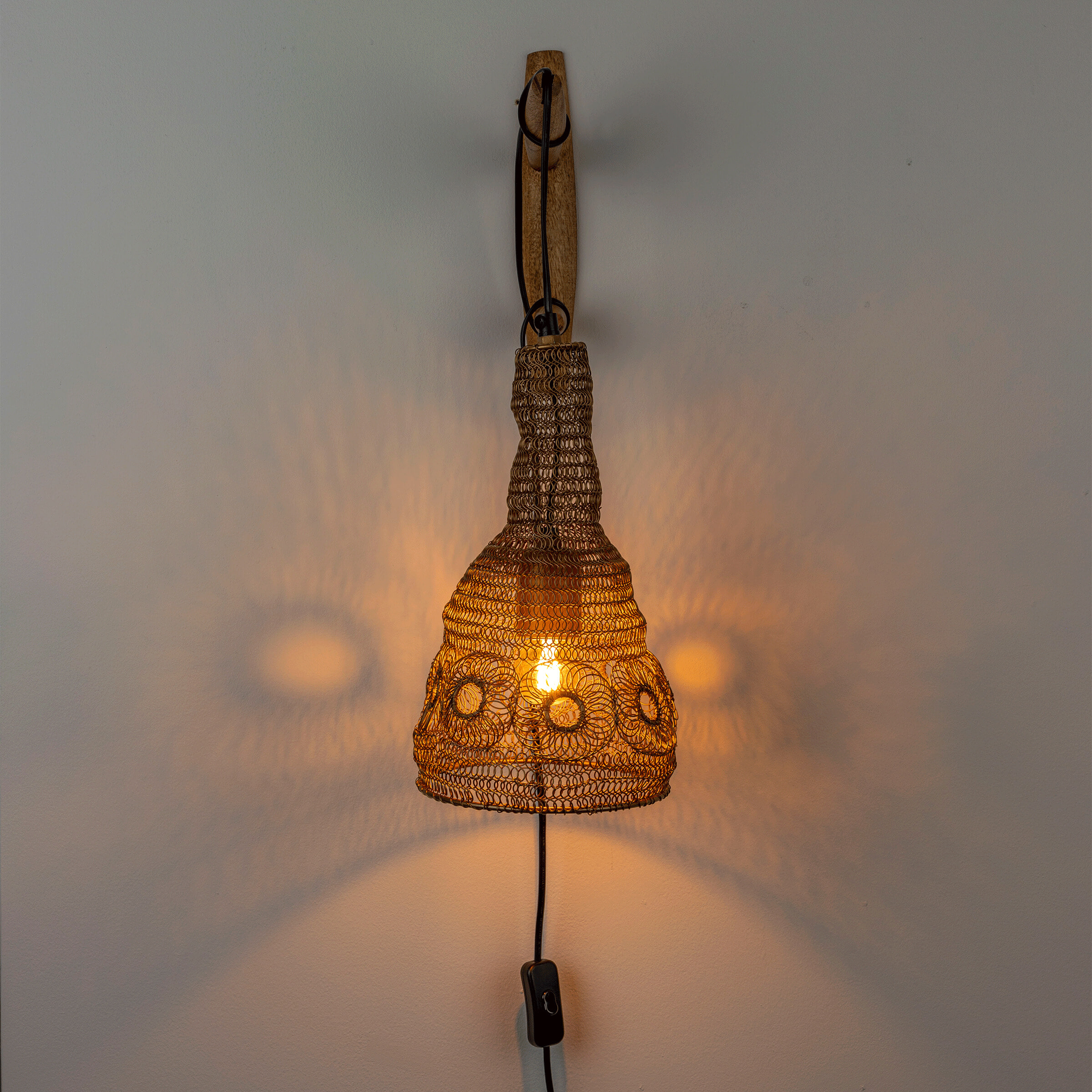 ZILT Wandlamp Pouel - Goud