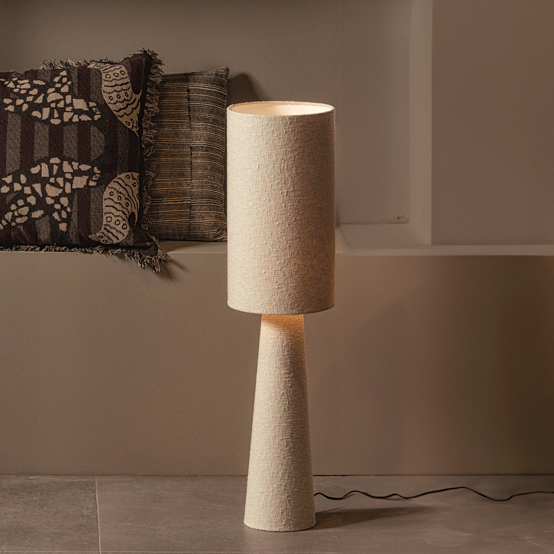WOOOD Tafellamp / Vloerlamp Loft Bouclé