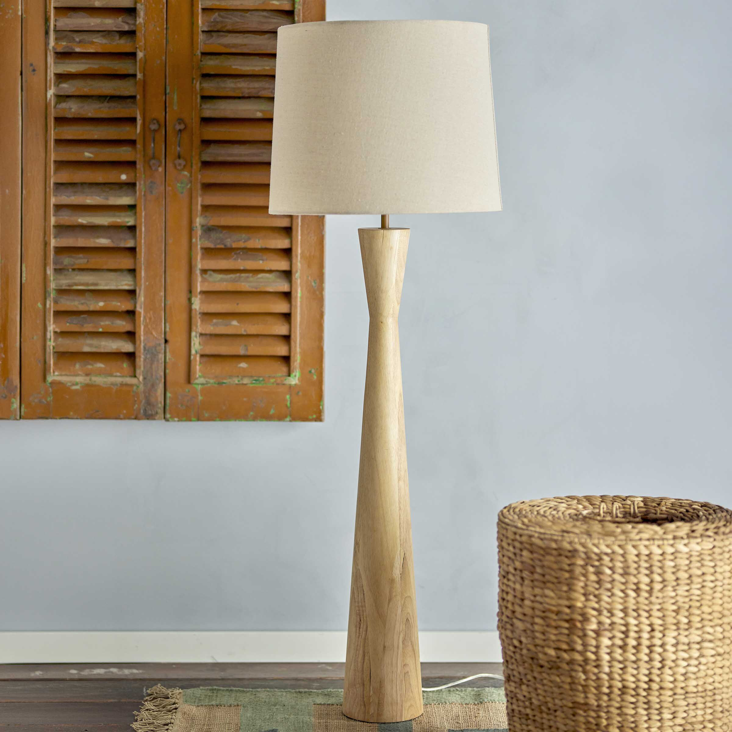 Bloomingville Vloerlamp Leonor Linnen en rubberhout
