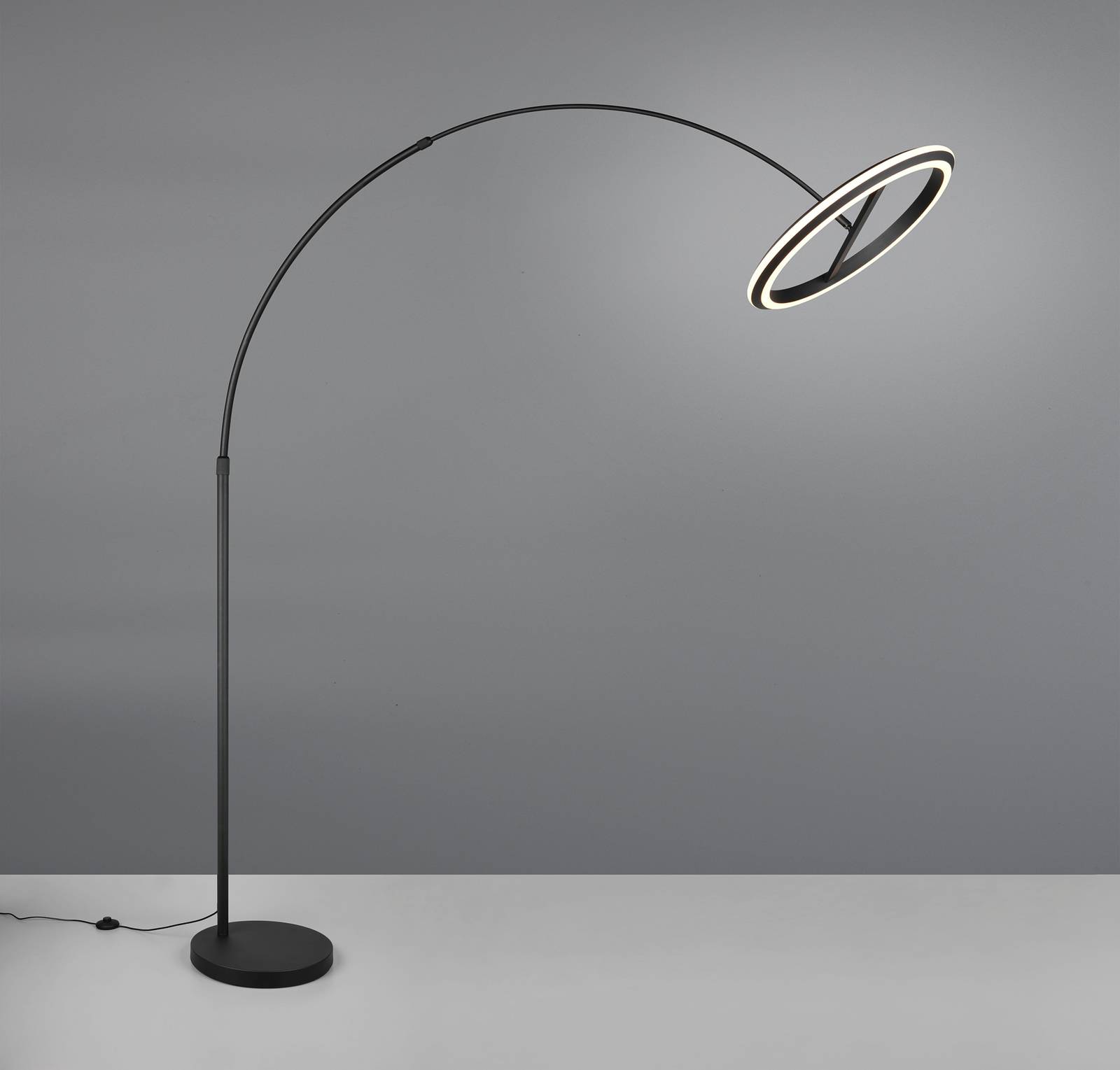 Trio Lighting LED vloerlamp Amador, zwart, hoogte 205 cm metaal - Lampen24