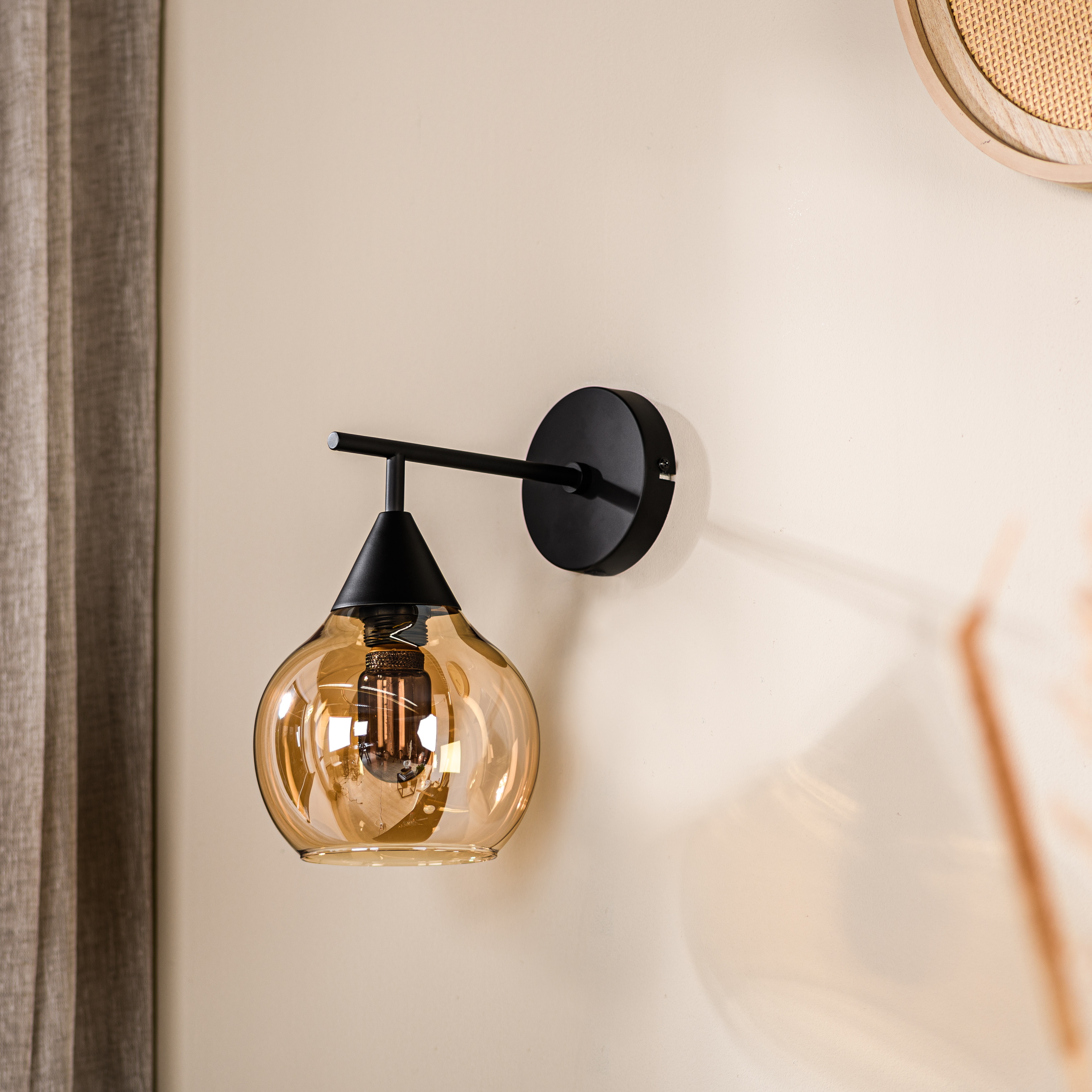BASE Wandlamp Landi 1-lamps