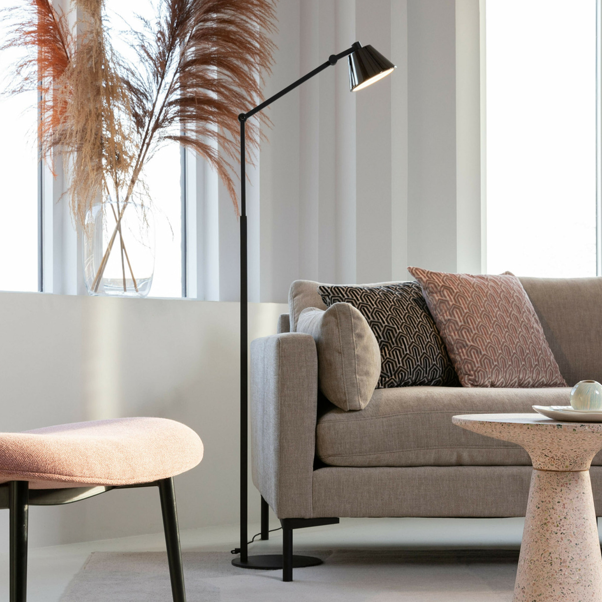 Zuiver Vloerlamp Lub 142cm - Zwart
