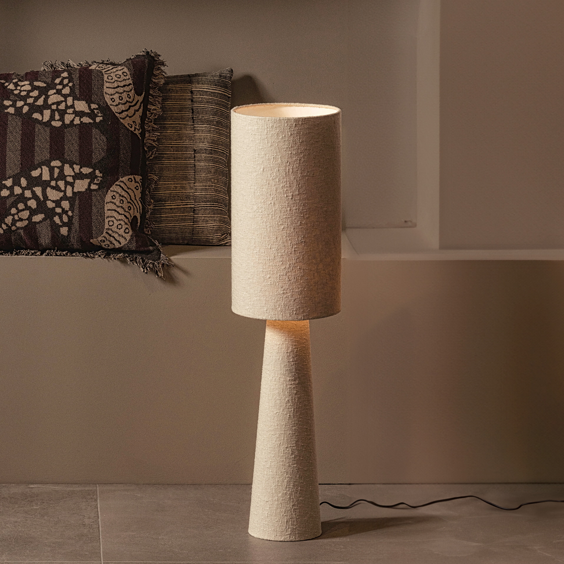 WOOOD Tafellamp / Vloerlamp Loft Bouclé